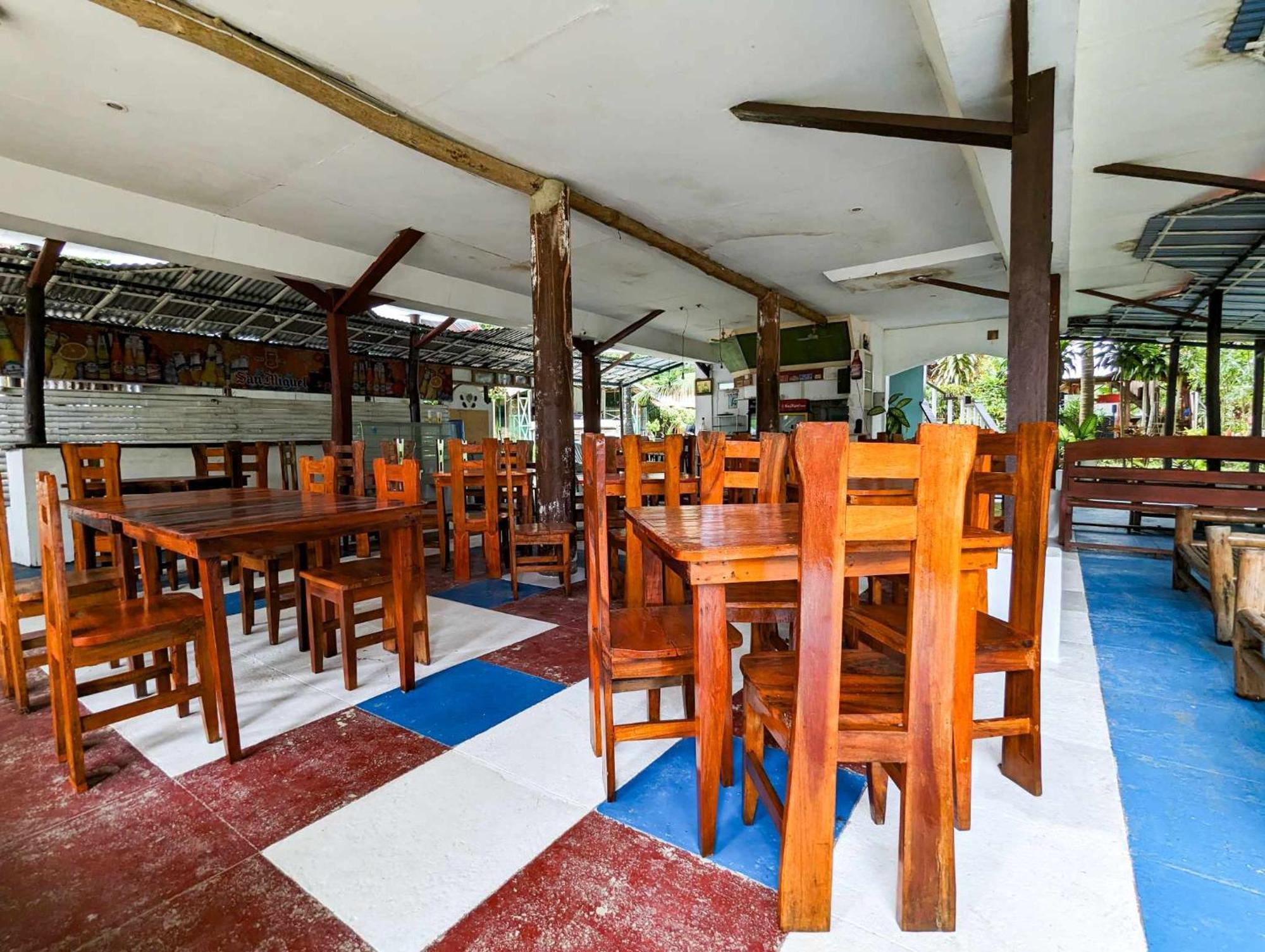 Czar'S Place Siquijor Exterior foto